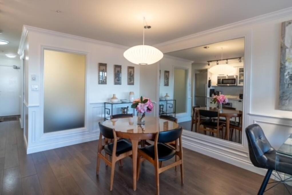 Elegance At The Union Apartamento Victoria Exterior foto